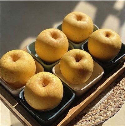 Fuji hufennog â blas cyfoethog